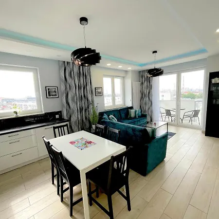 Z Tarasem I Widokiem Na Odre